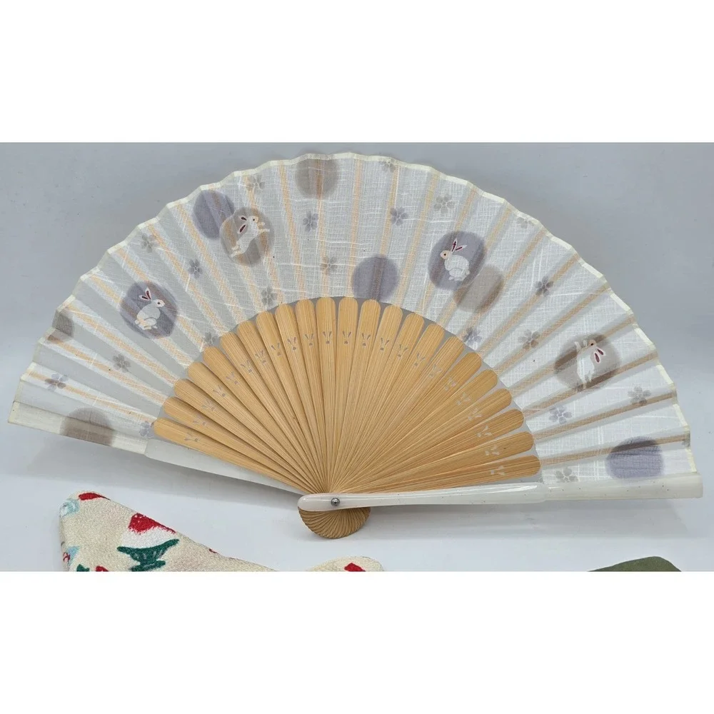 VTG Summer Themed White Bunny and Floral Folding Fan + Sheen Summer Theme Fabric